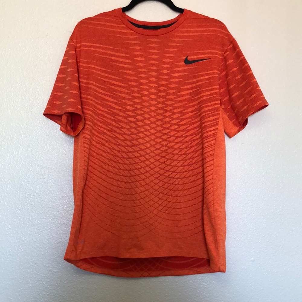 Nike Dri-Fit Orange Tee Shirt Size L